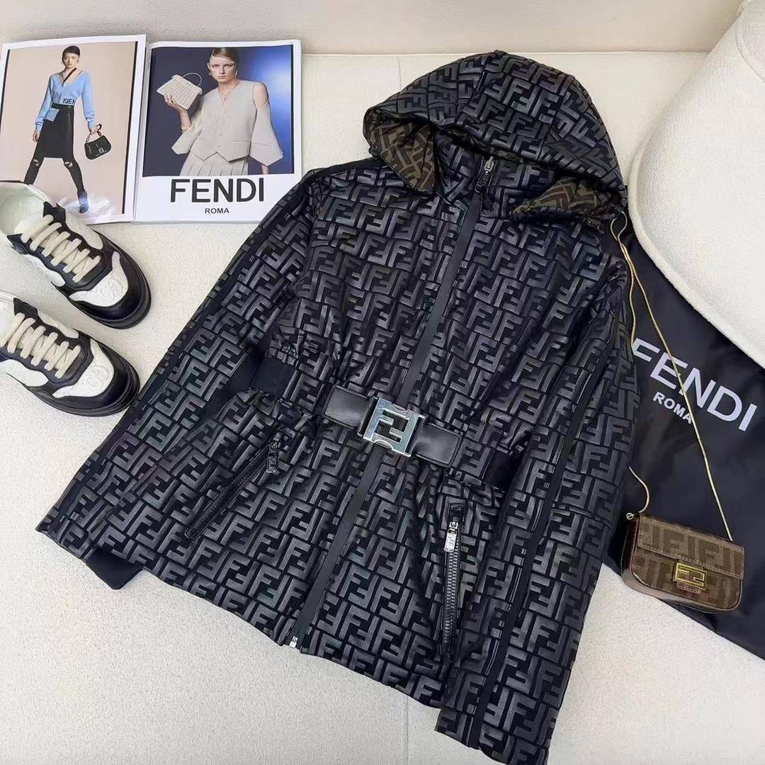 Двухсторонний пуховик Fendi BP-41388 люкс Двухсторонний пуховик Fendi BP-41388 люкс