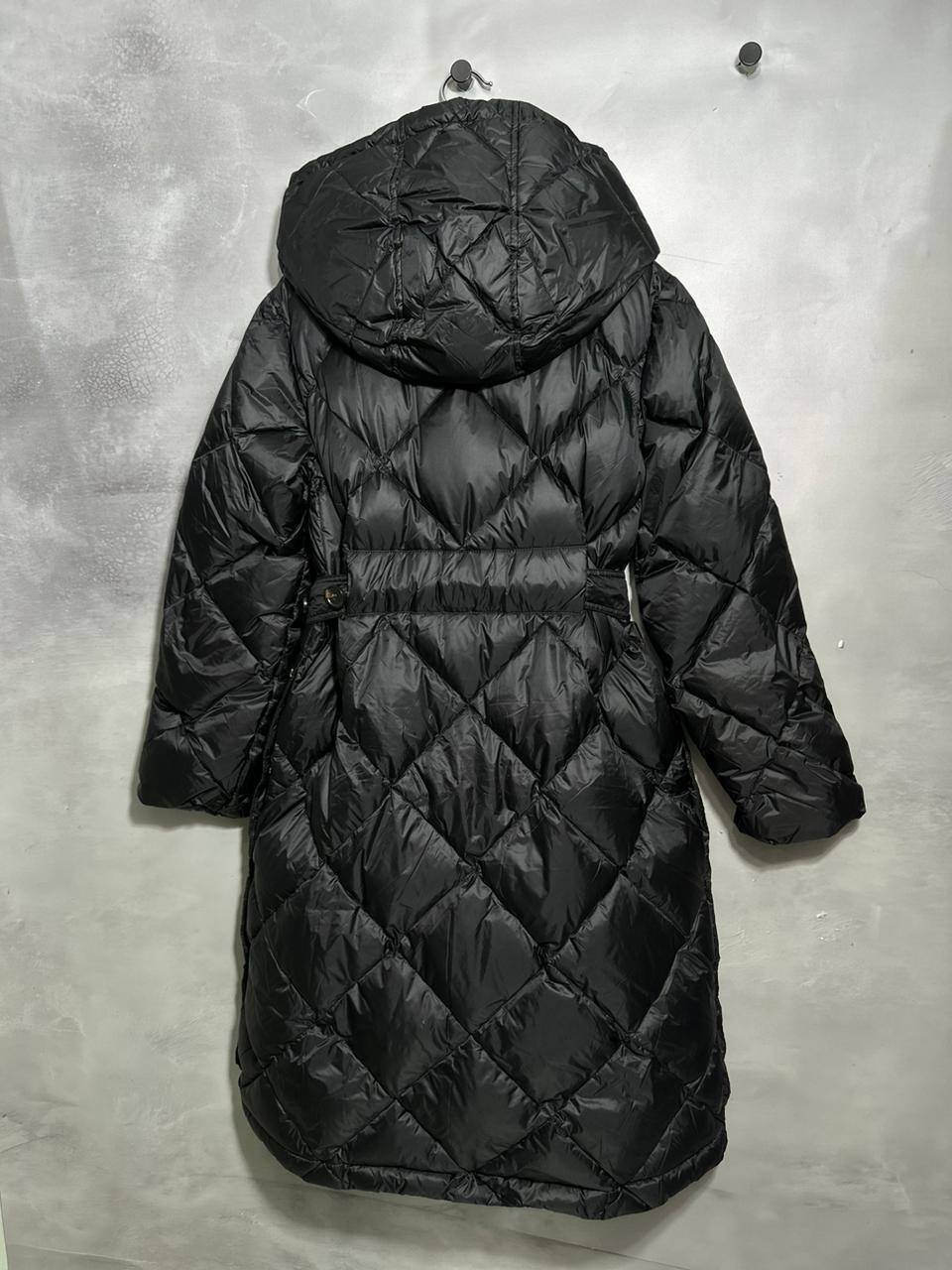 Пуховик Max Mara BP-43352 коллекционный Пуховик Max Mara BP-43352 коллекционный