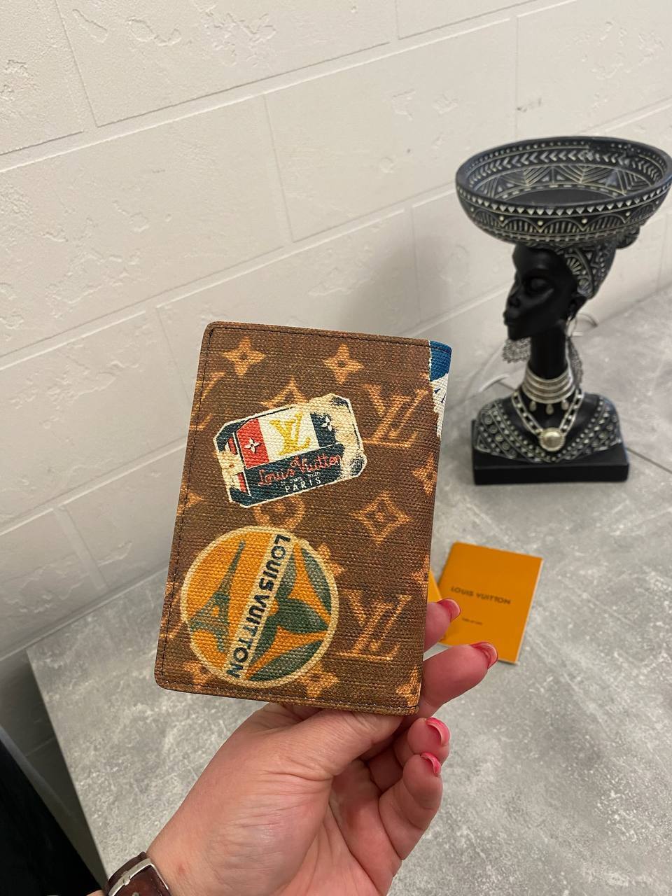 Обложка стильная на паспорт Louis Vuitton BP-50480 Обложка стильная на паспорт Louis Vuitton BP-50480