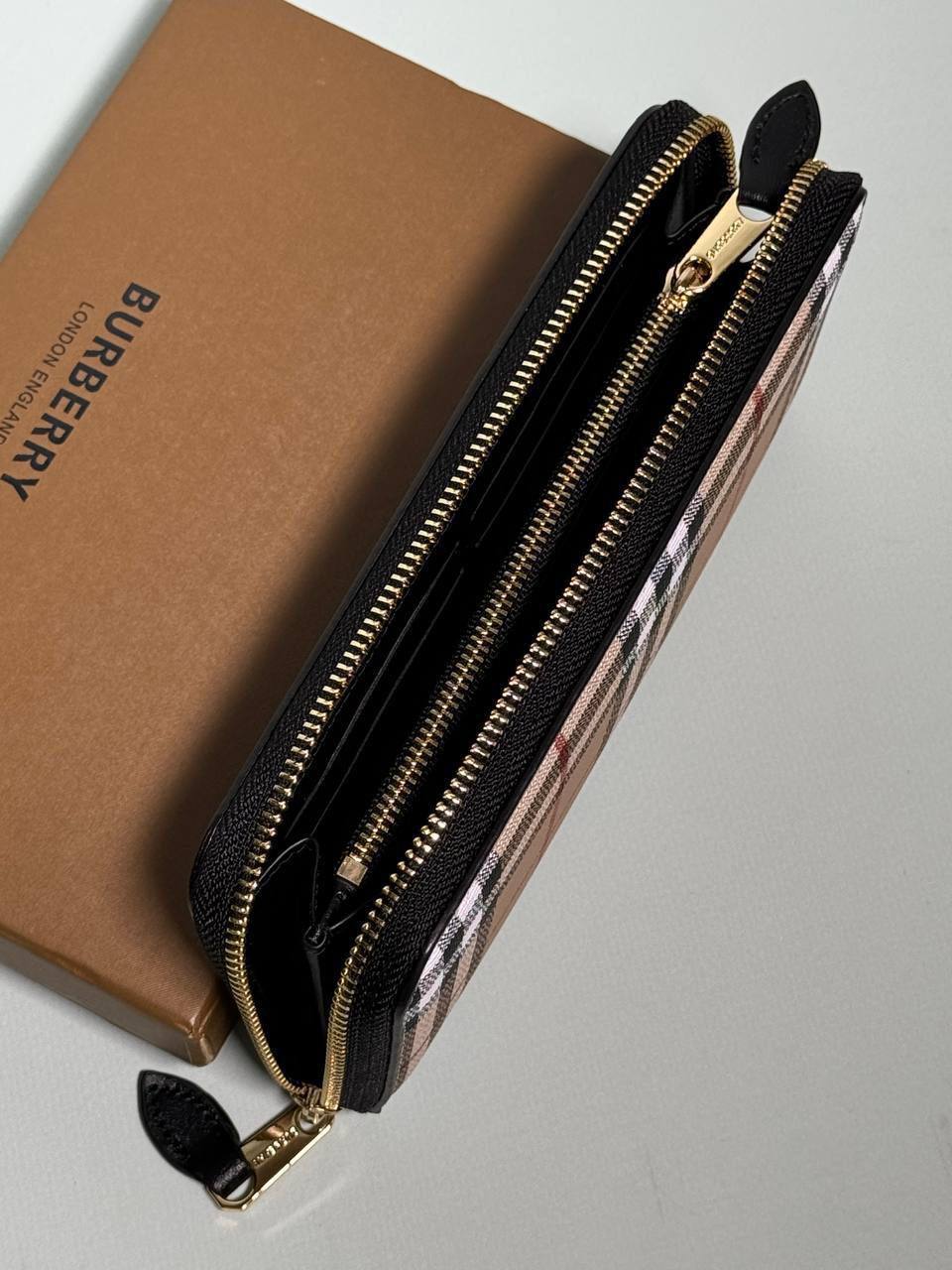 Портмоне Burberry BP-53612 Портмоне Burberry BP-53612