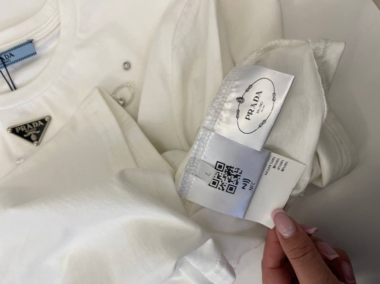 Prada BP-49649 трендовый лонгслив Prada BP-49649 трендовый лонгслив