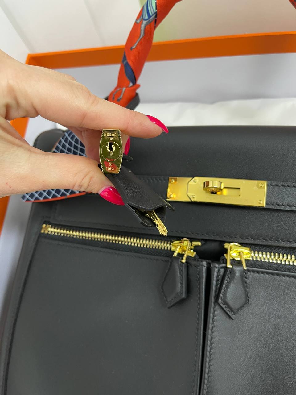 Трендовая женская сумка Kelly Lakis 32 см Hermes BP-31188 Трендовая женская сумка Kelly Lakis 32 см Hermes BP-31188