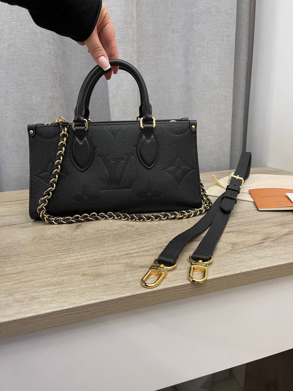 Элегантная женская сумка Louis Vuitton BP-45552 Элегантная женская сумка Louis Vuitton BP-45552