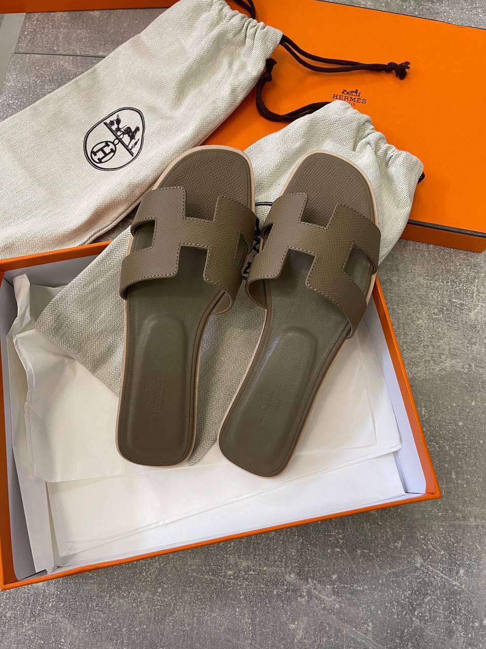 Сандалии трендовые Hermes BP-49808 Сандалии трендовые Hermes BP-49808