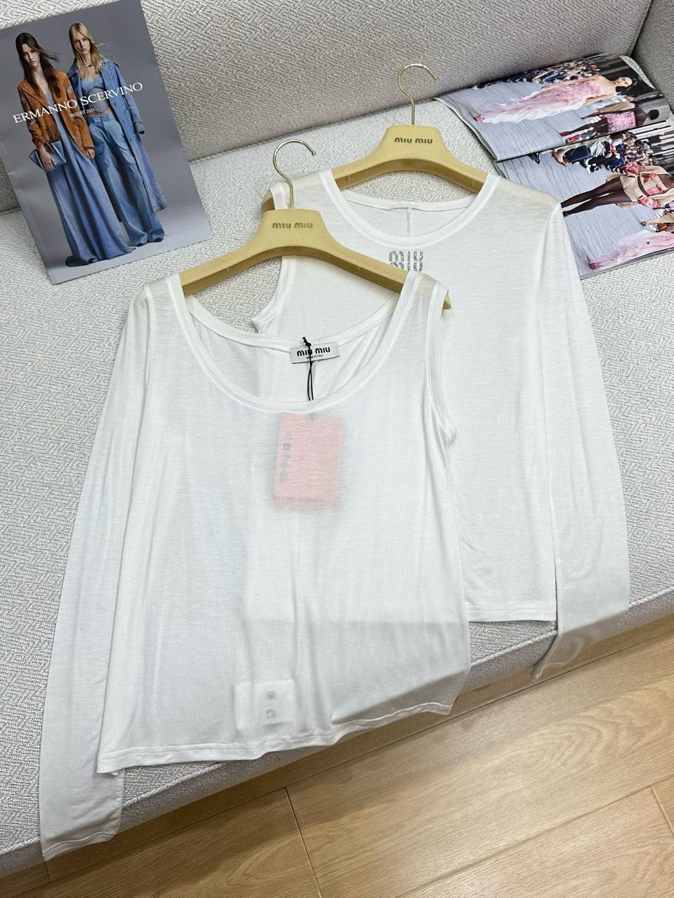 Miu Miu BP-53402 лонгслив коллекционный Miu Miu BP-53402 лонгслив коллекционный