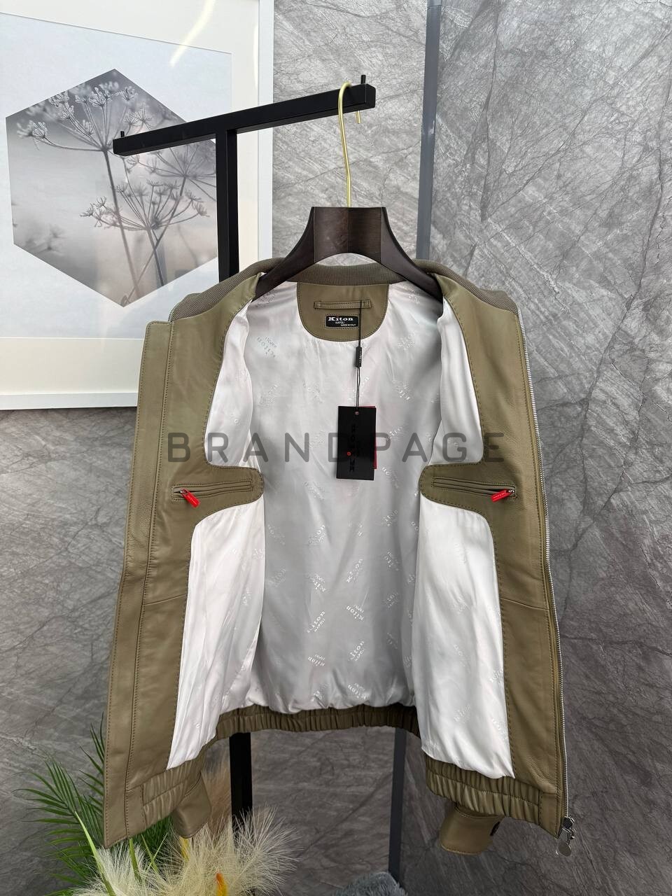 Кожаная куртка из кожи ягненка Kiton BPLUX5604 Кожаная куртка из кожи ягненка Kiton BPLUX5604