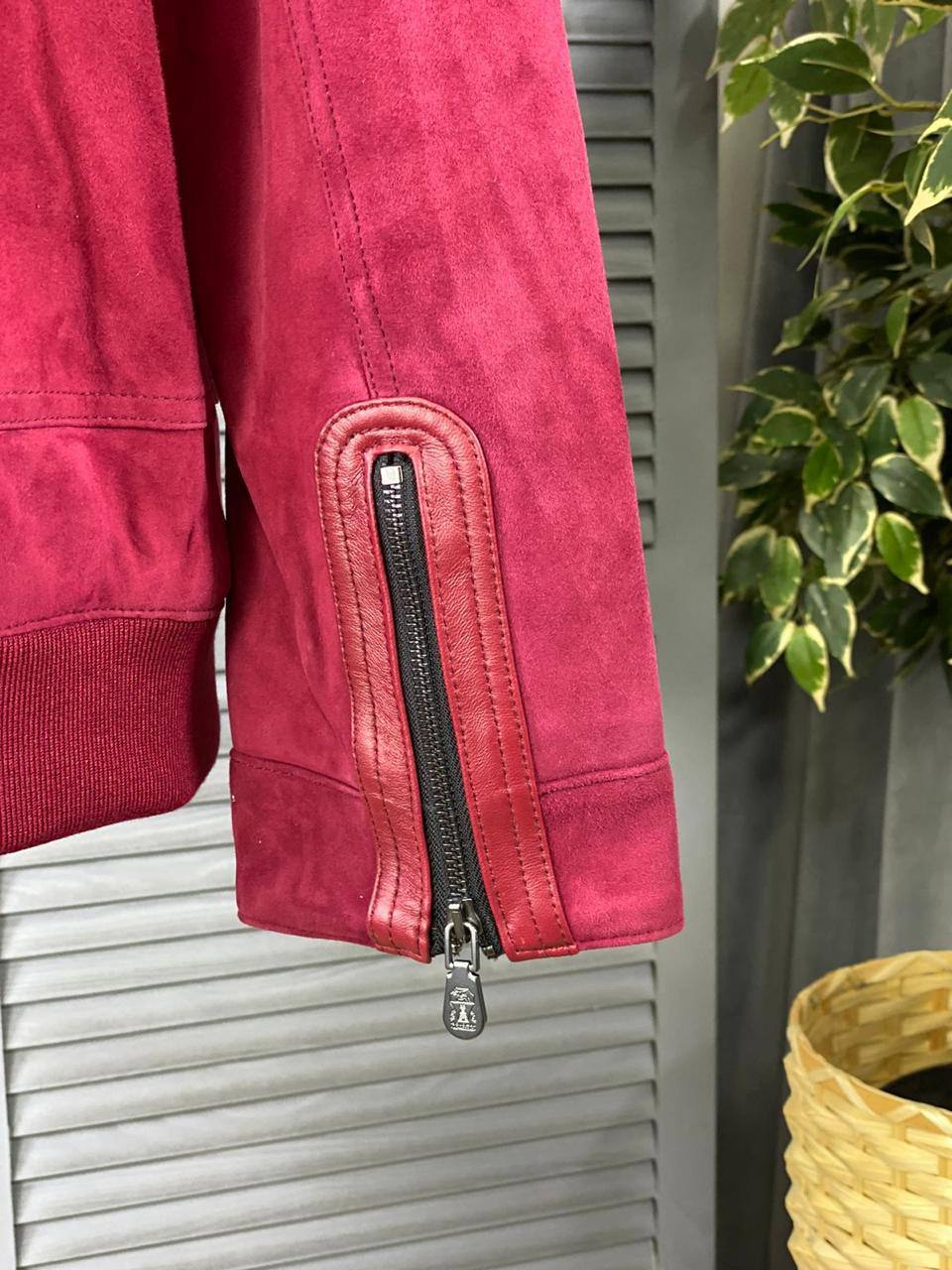 Красная замшевая куртка BC BP-25121 Красная замшевая куртка BC BP-25121