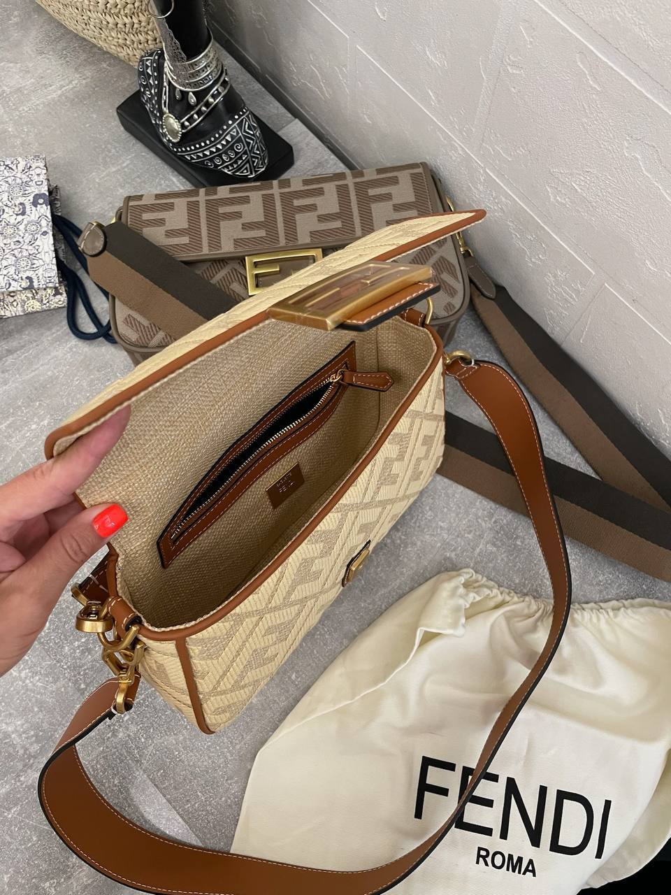 Коллекционная женская сумка Fendi BP-52755 Коллекционная женская сумка Fendi BP-52755