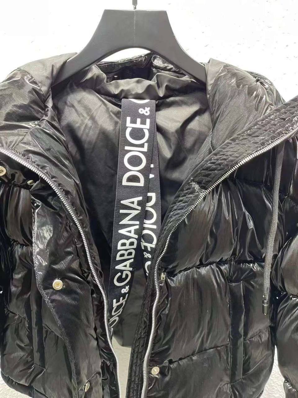 Пуховик Dolce & Gabbana BP-25649 премиум Пуховик Dolce & Gabbana BP-25649 премиум