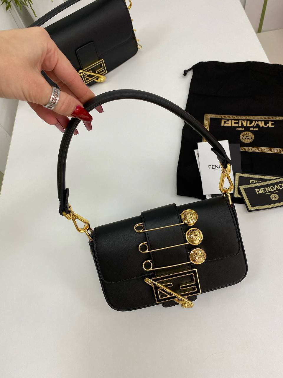 Элитная женская сумка Fendi BP-27230 Элитная женская сумка Fendi BP-27230