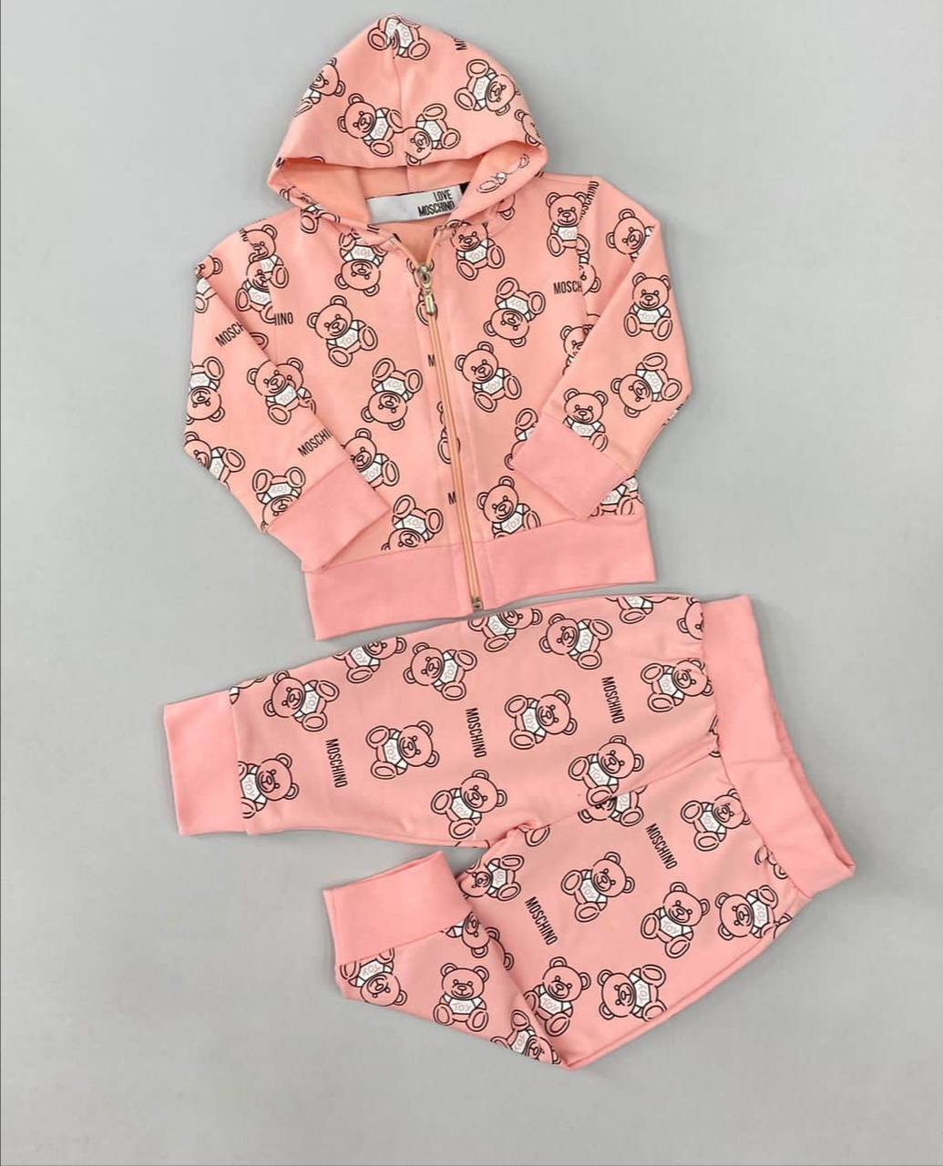 Костюм стильный Moschino BP-15973 Костюм стильный Moschino BP-15973