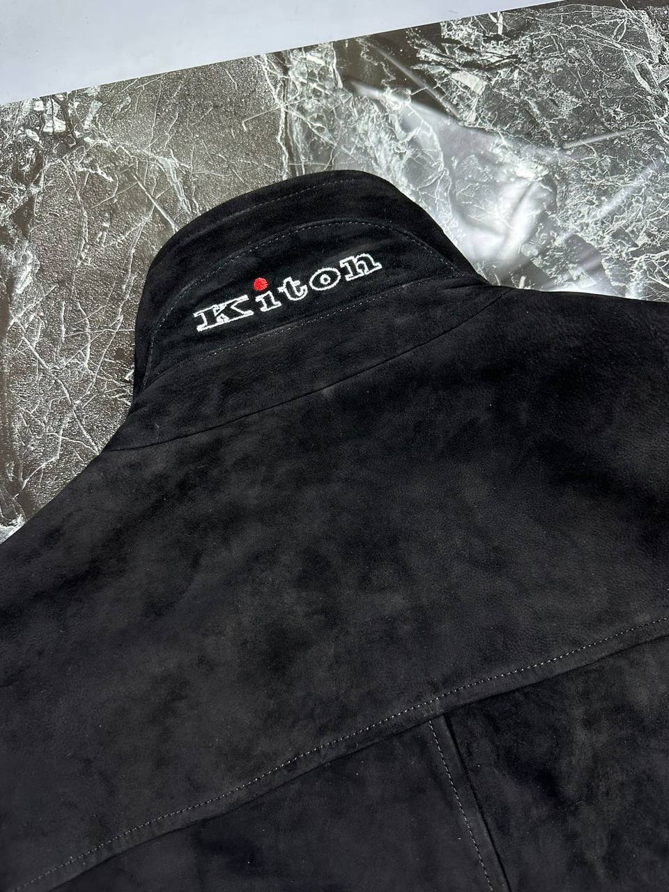 Куртка замшевая Kiton BP-41556 Куртка замшевая Kiton BP-41556