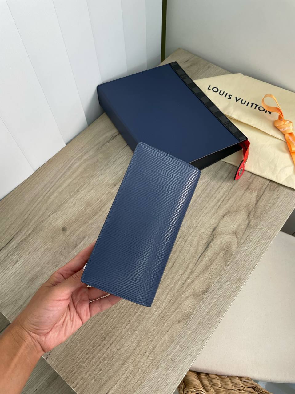 Купюрница коллекционная Louis Vuitton BP-16644 Купюрница коллекционная Louis Vuitton BP-16644