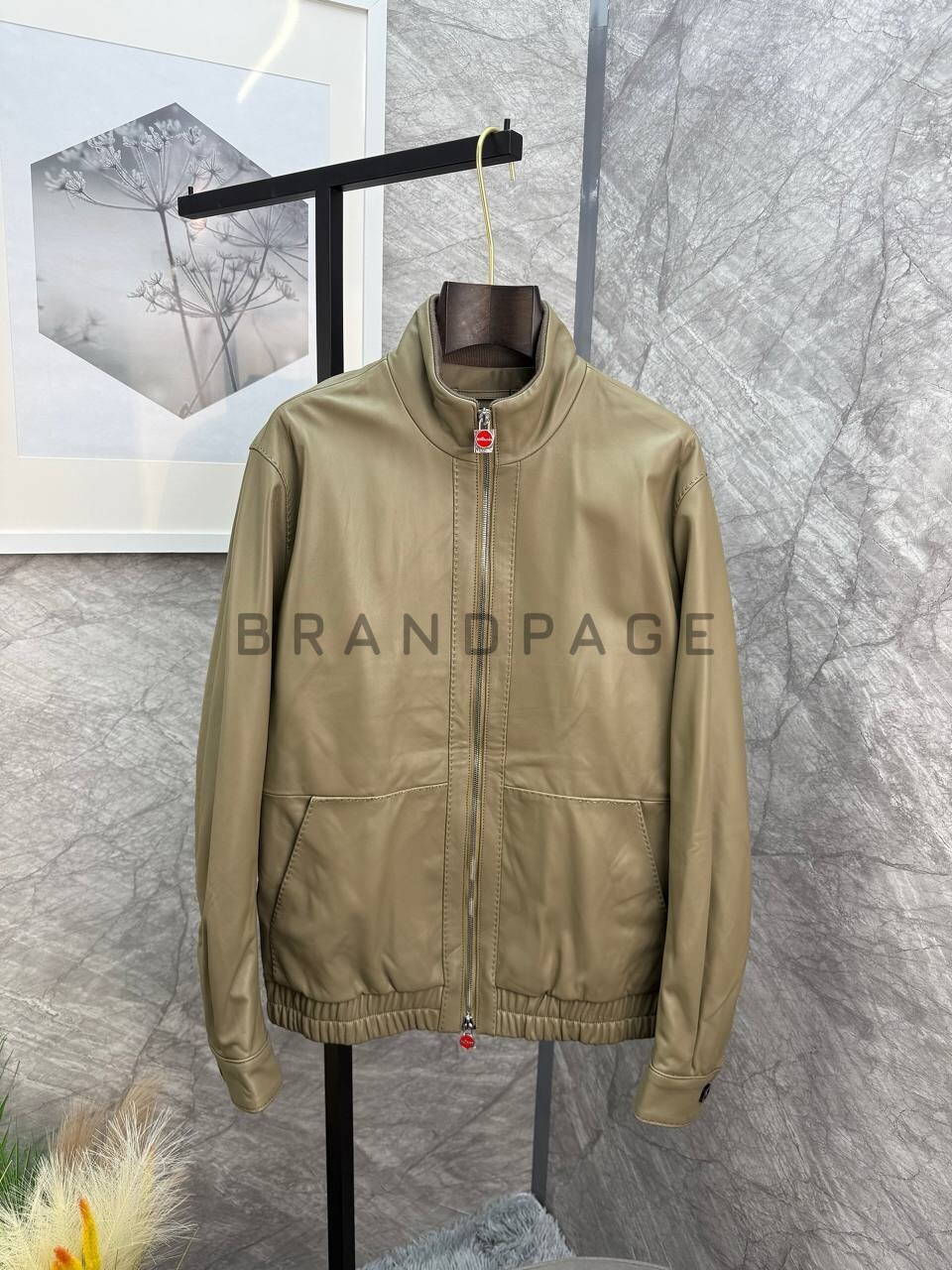 Кожаная куртка из кожи ягненка Kiton BPLUX5604 Кожаная куртка из кожи ягненка Kiton BPLUX5604