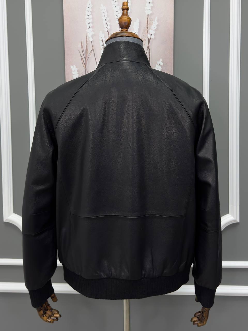 Черная кожаная куртка BERLUTI BP-49895 Черная кожаная куртка BERLUTI BP-49895