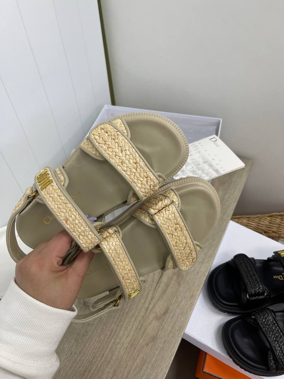 Дизайнерские сандалии Christian Dior BP-50026 Дизайнерские сандалии Christian Dior BP-50026