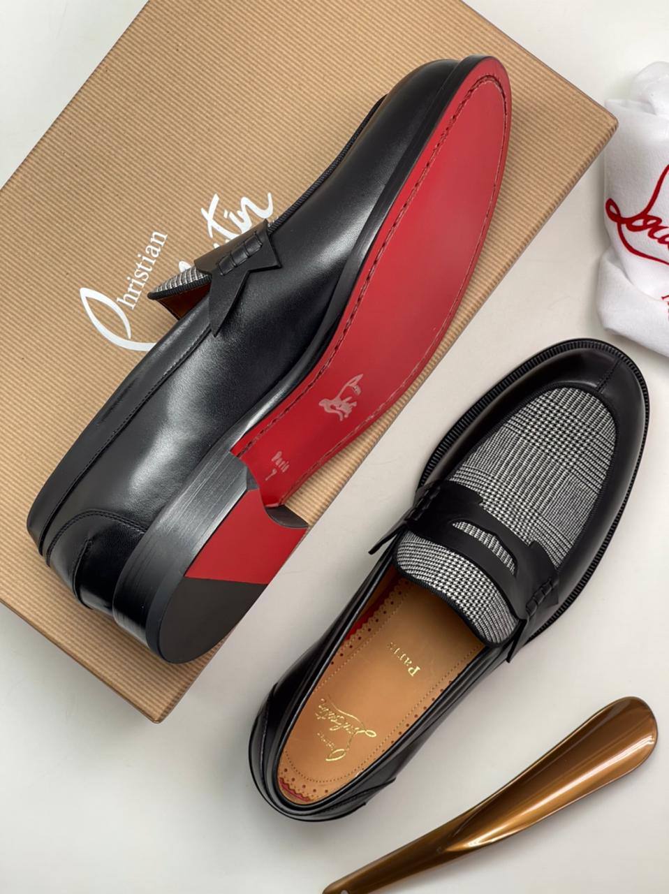 Кожаные лоферы Christian Louboutin BP-13559 Кожаные лоферы Christian Louboutin BP-13559