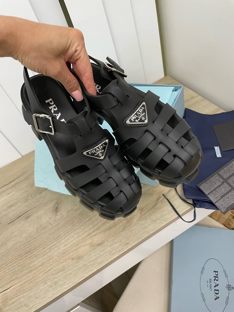 Сандалии премиум Prada BP-13489 Сандалии премиум Prada BP-13489