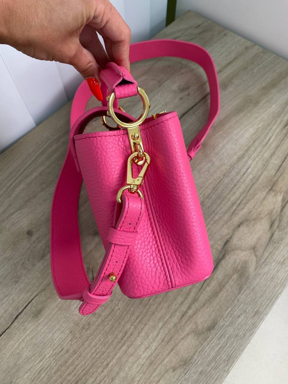 CAPUCINES MINI элитная женская сумка Louis Vuitton BP-16015 CAPUCINES MINI элитная женская сумка Louis Vuitton BP-16015