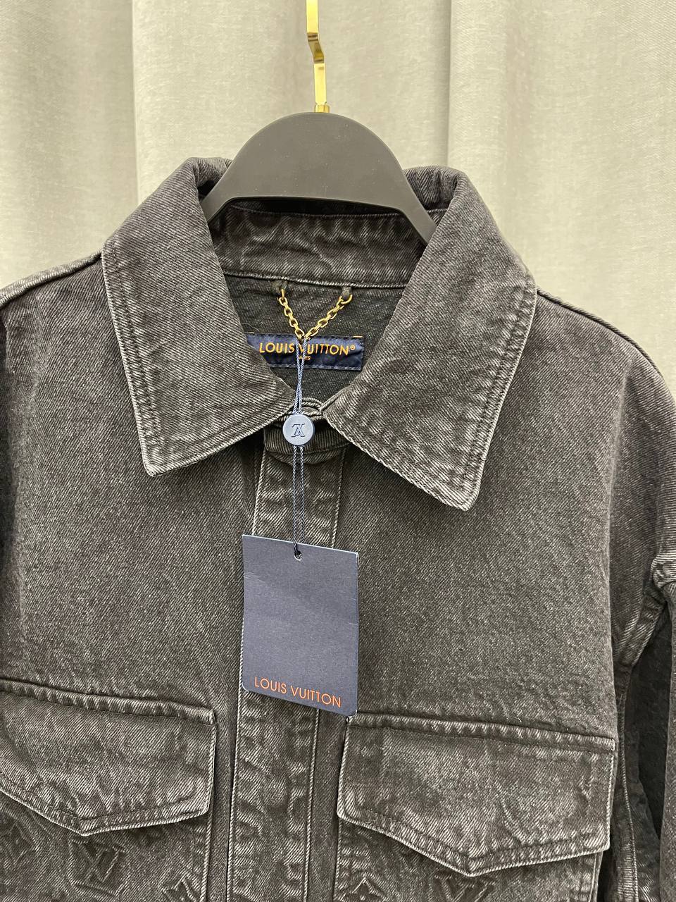 Рубашка Louis Vuitton коллекционная BP-45070 Рубашка Louis Vuitton коллекционная BP-45070