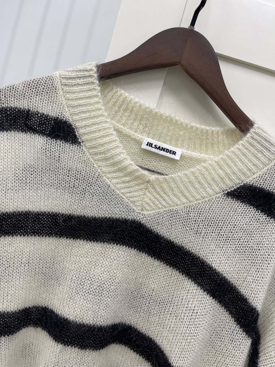 Повседневный свитер Jil Sander BP-24908 Повседневный свитер Jil Sander BP-24908