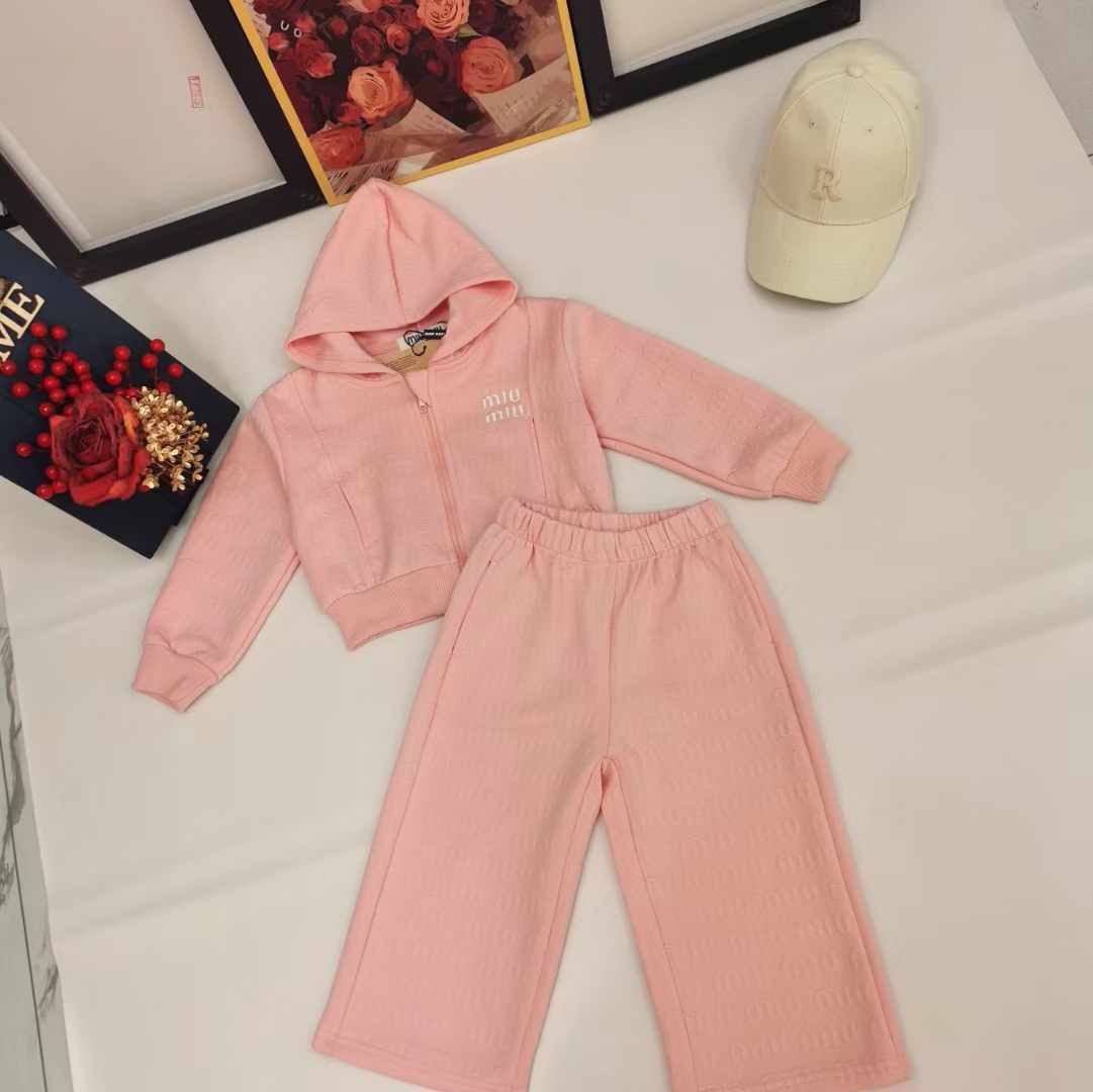 Костюм спортивный Miu Miu эксклюзивный BP-53325 Костюм спортивный Miu Miu эксклюзивный BP-53325