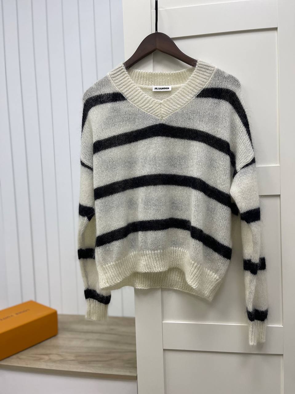 Повседневный свитер Jil Sander BP-24908 Повседневный свитер Jil Sander BP-24908