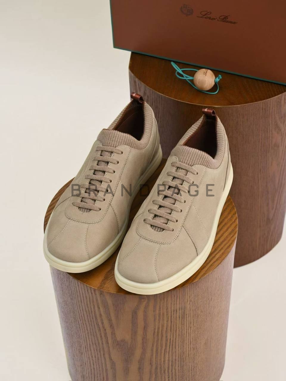 Кроссовки из телячьей кожи Loro Piana BPLUX12219 Кроссовки из телячьей кожи Loro Piana BPLUX12219