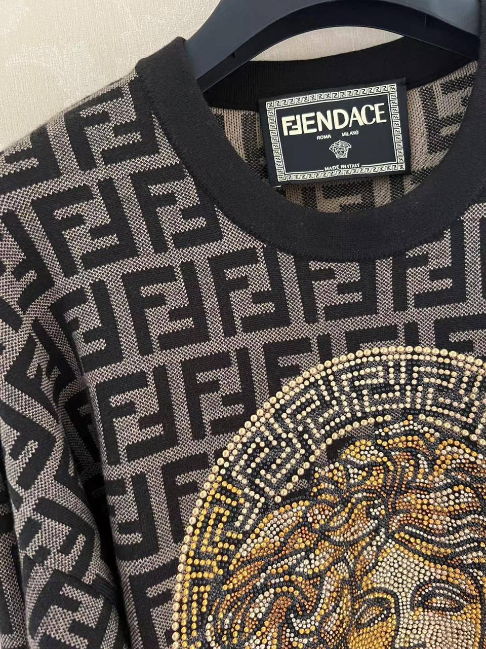 Лонгслив Fendi премиум BP-15926 Лонгслив Fendi премиум BP-15926