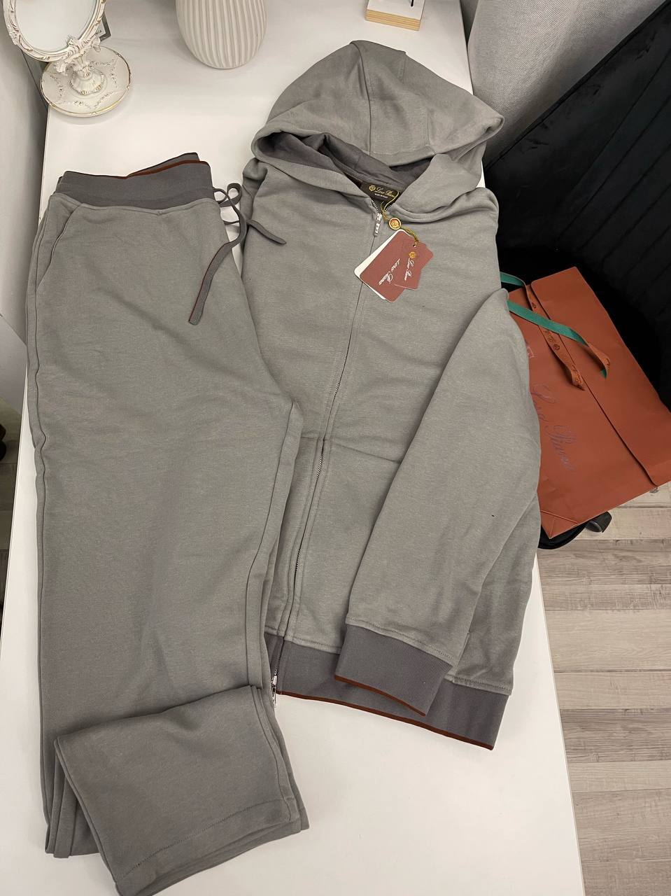 Спортивный костюм Loro Piana BP-39847 Спортивный костюм Loro Piana BP-39847