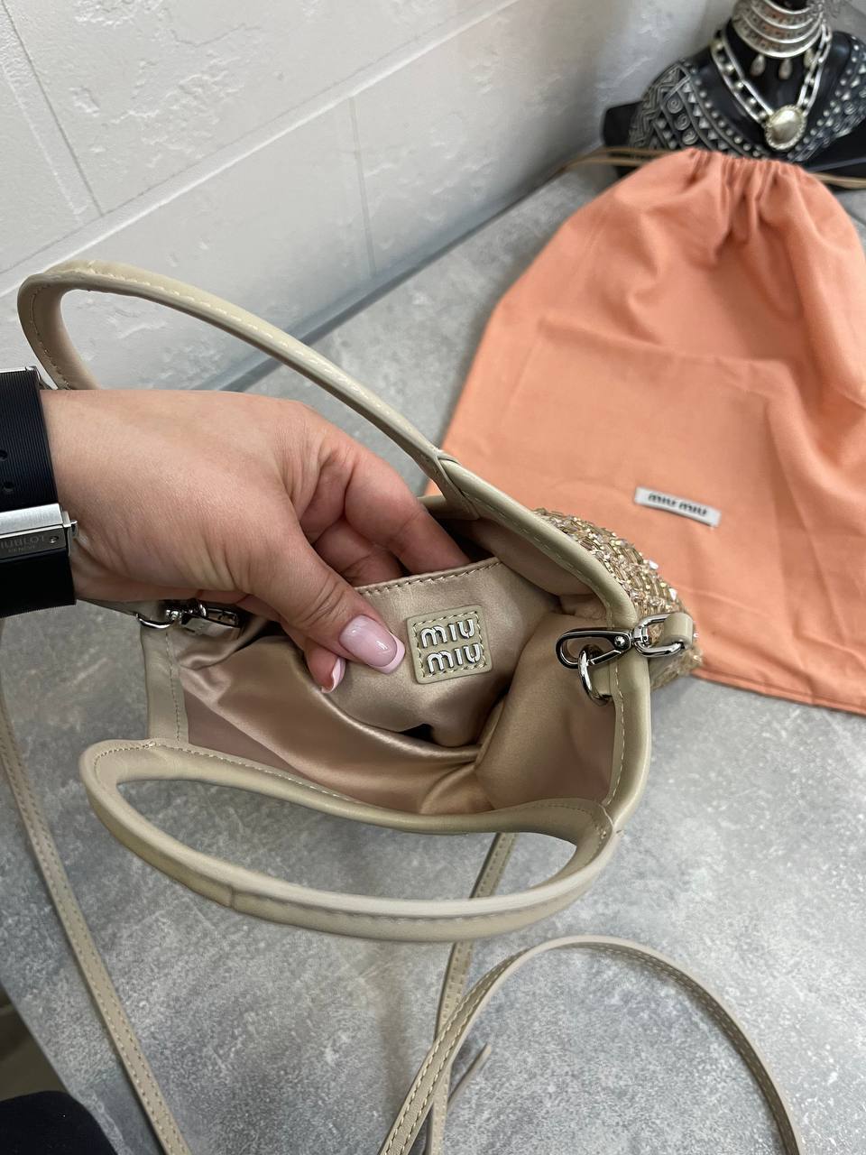 Сумка каменно-серая женская элитная Miu Miu BP-49025 Сумка каменно-серая женская элитная Miu Miu BP-49025