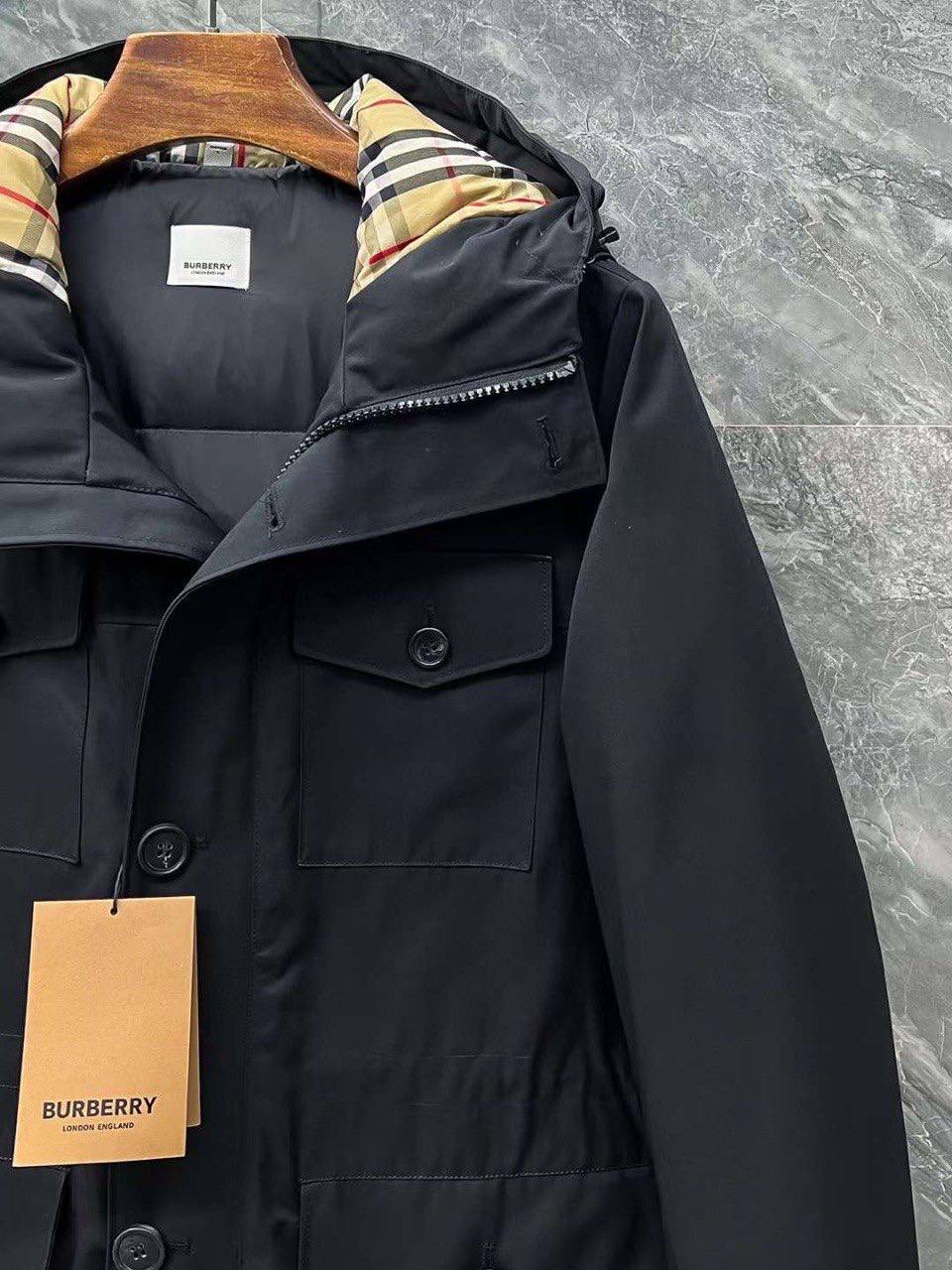 Черное утепленное пальто Burberry BP-23903 Черное утепленное пальто Burberry BP-23903