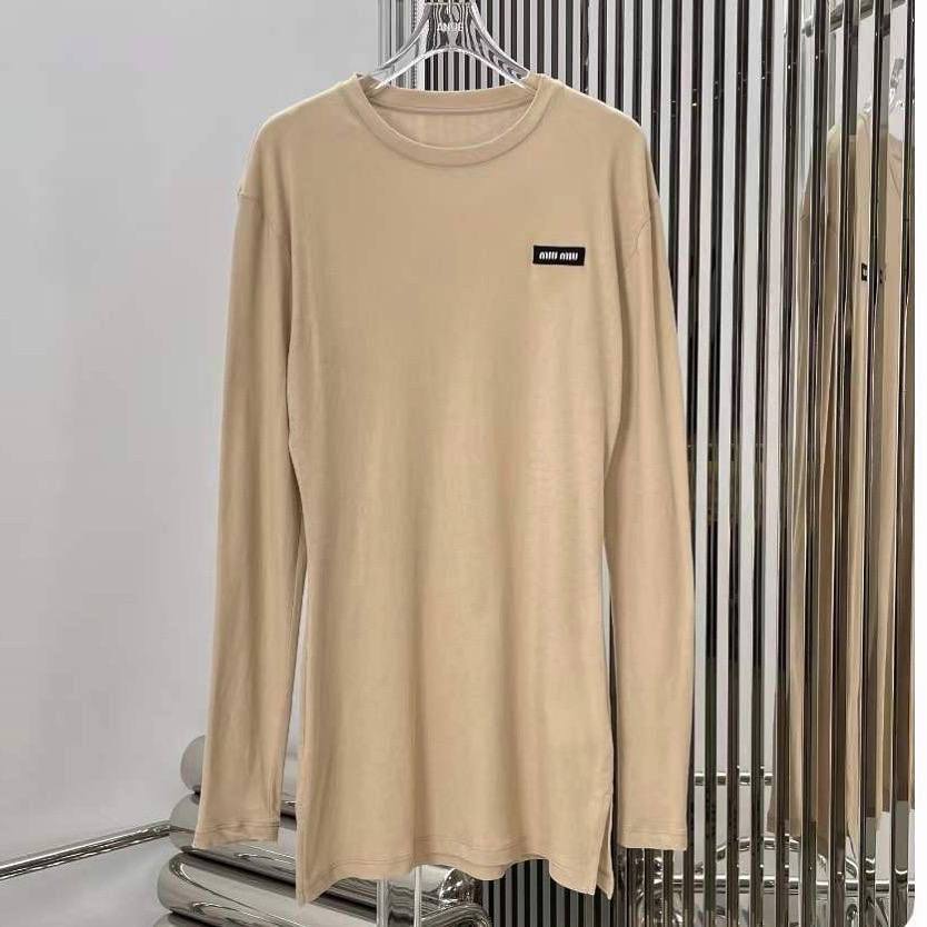 Лонгслив Miu Miu премиальный BP-44637 Лонгслив Miu Miu премиальный BP-44637