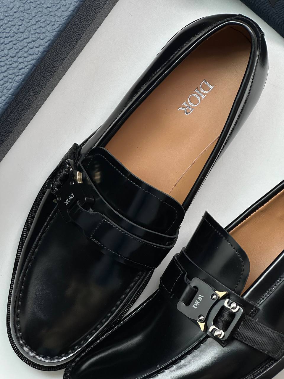 Повседневные лоферы Christian Dior BP-28390 Повседневные лоферы Christian Dior BP-28390