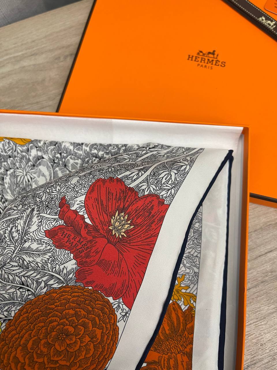 Коллекционный платок Hermes BP-48300 Коллекционный платок Hermes BP-48300