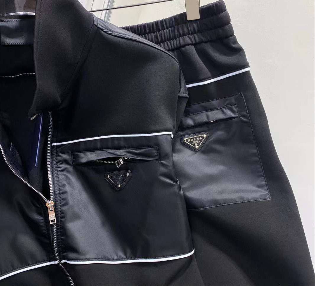 Спортивный костюм Prada BP-40879 Спортивный костюм Prada BP-40879