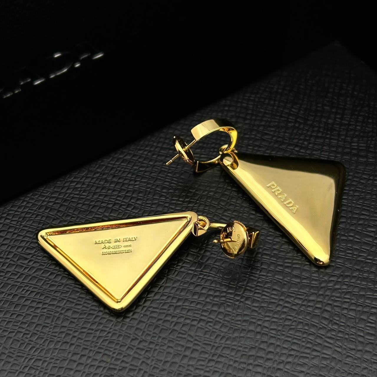 Серьги премиальные Prada BP-52206 Серьги премиальные Prada BP-52206