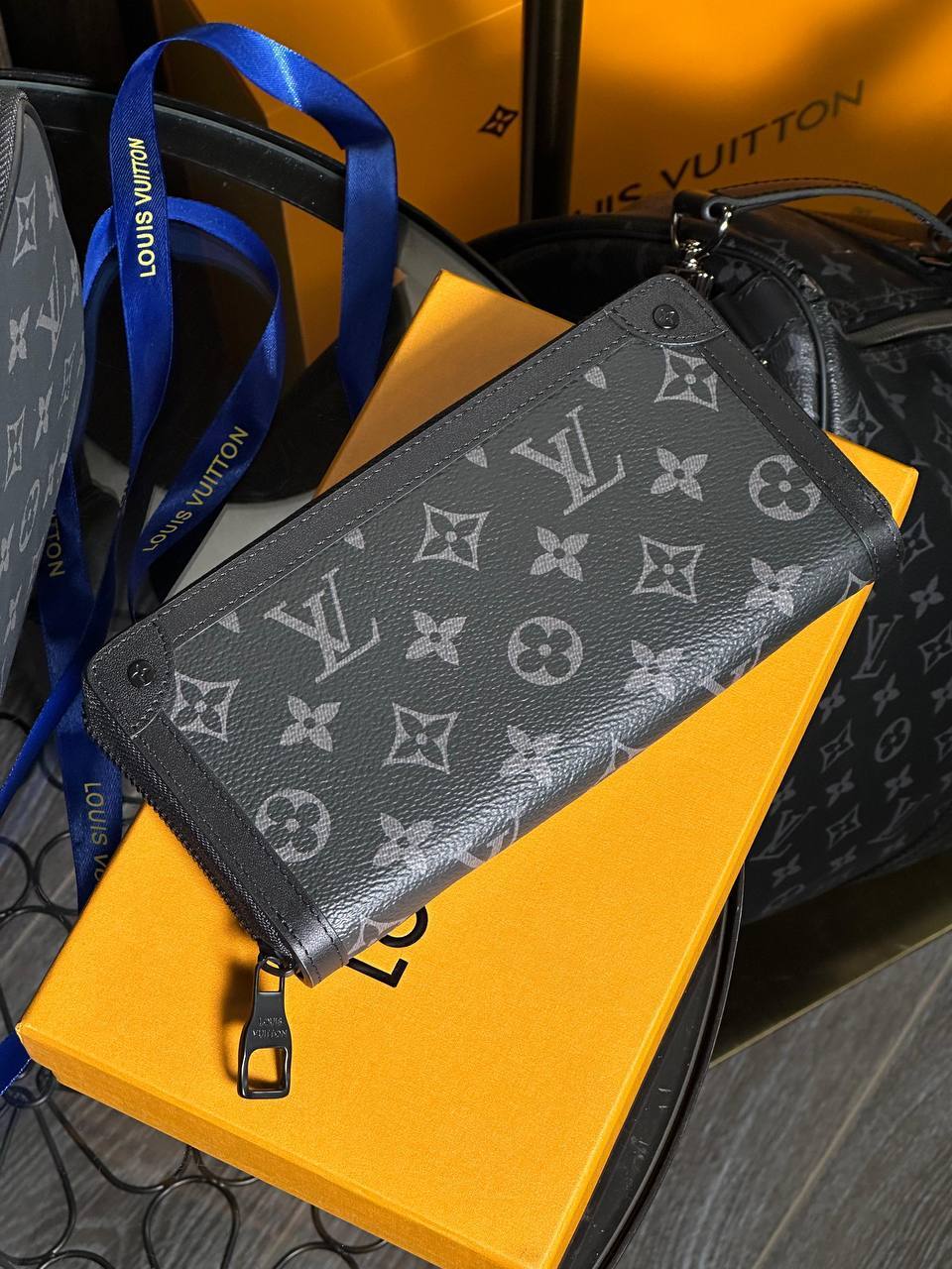 Портмоне стильное Louis Vuitton BP-43693 Портмоне стильное Louis Vuitton BP-43693