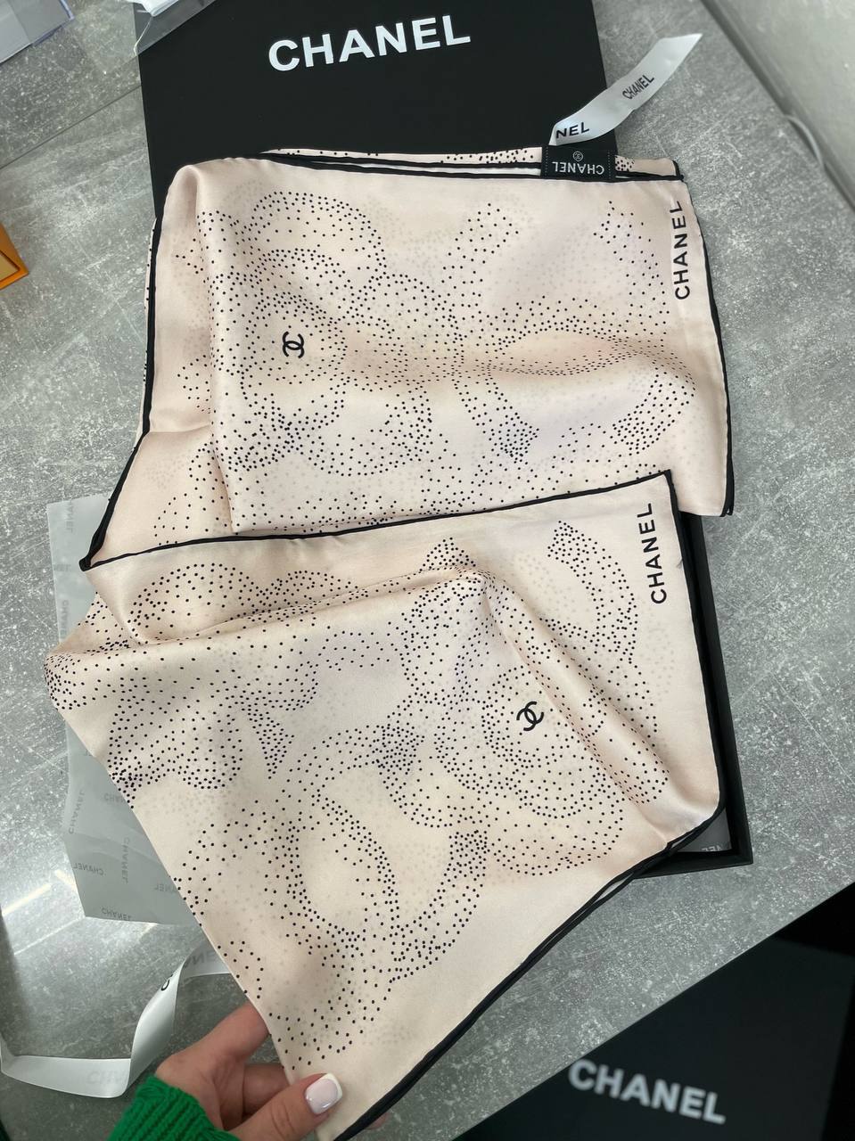 Chanel BP-45561 эксклюзивный платок Chanel BP-45561 эксклюзивный платок