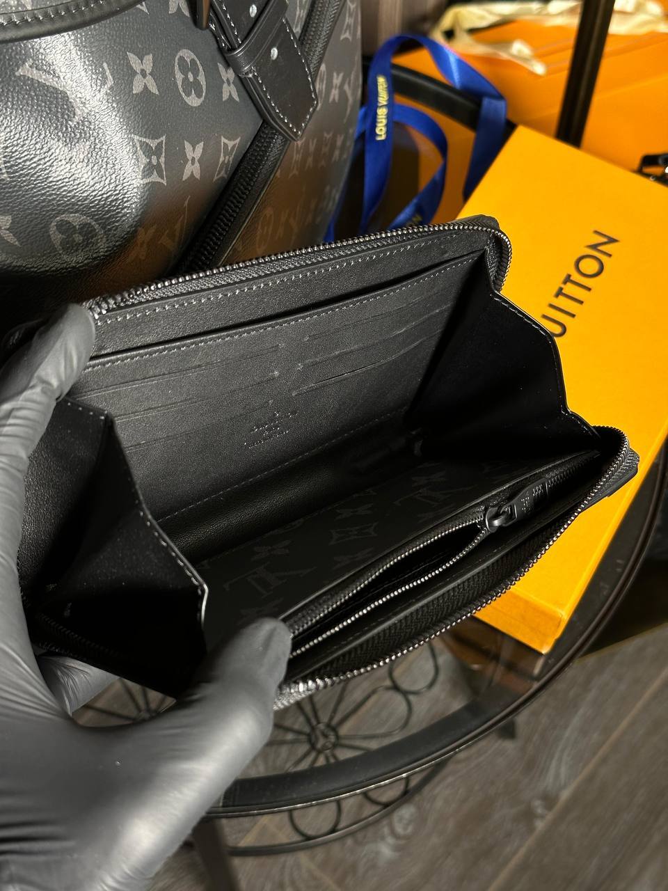 Портмоне стильное Louis Vuitton BP-43693 Портмоне стильное Louis Vuitton BP-43693