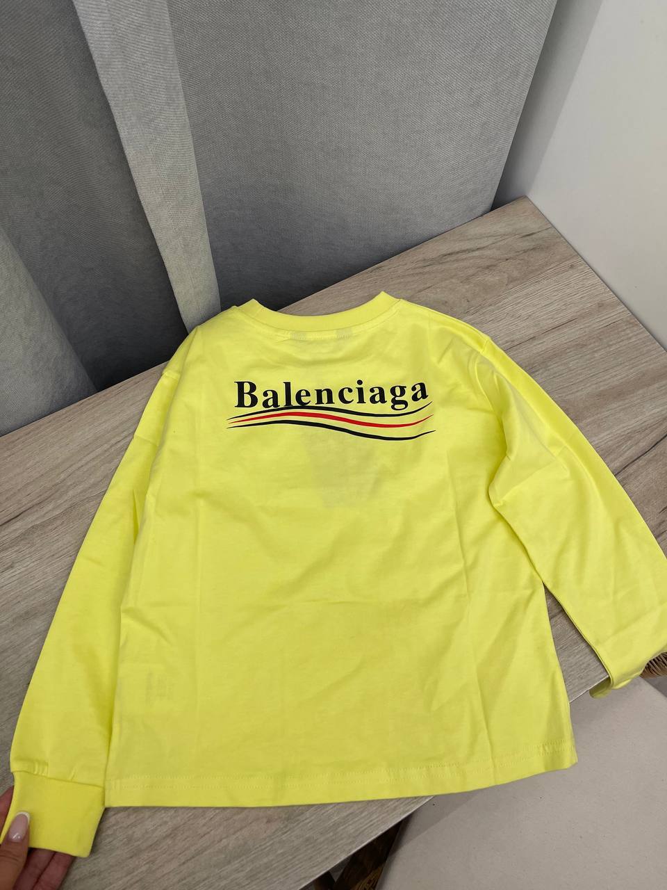 Элегантный лонгслив Balenciaga BP-46115 Элегантный лонгслив Balenciaga BP-46115