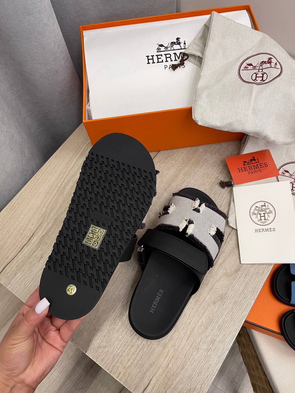 Повседневные сандалии Hermes BP-50105 Повседневные сандалии Hermes BP-50105