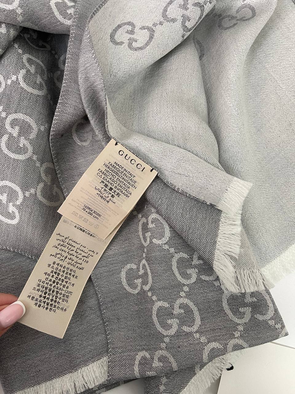 Палантин Gucci BP-26489 повседневный Палантин Gucci BP-26489 повседневный