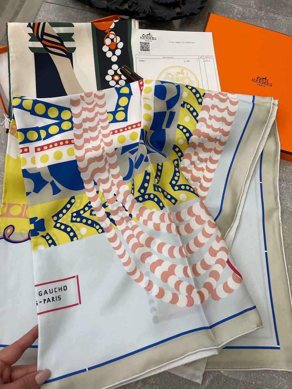 Коллекционный платок Hermes BP-48140 Коллекционный платок Hermes BP-48140