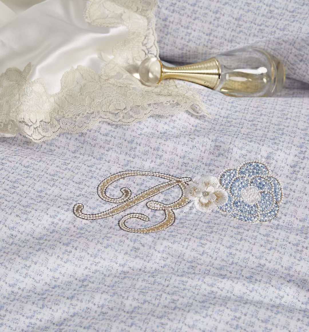 Постельный комплект Blumarine BP-33936 Постельный комплект Blumarine BP-33936