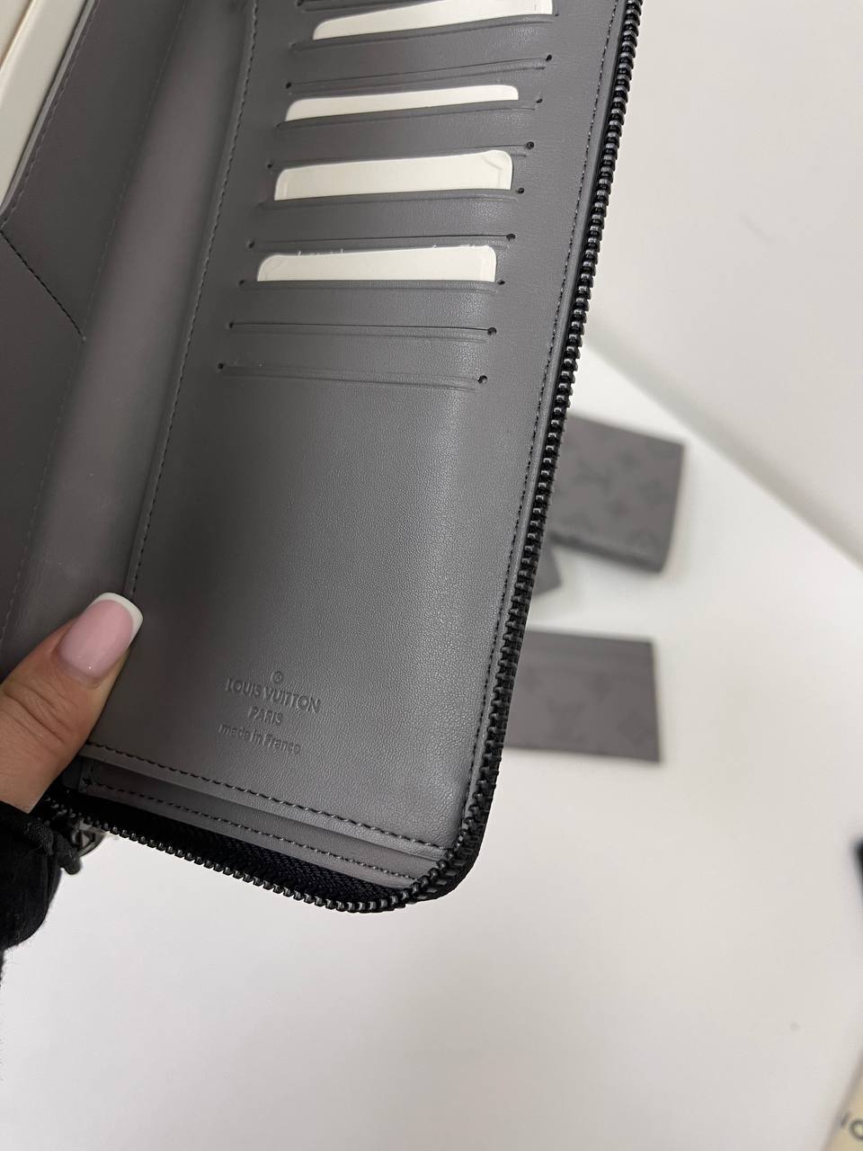 Портмоне стильное Louis Vuitton BP-26499 Портмоне стильное Louis Vuitton BP-26499