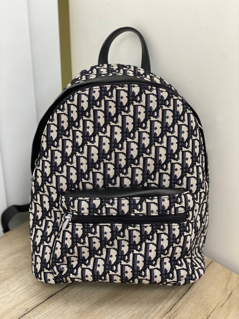 Премиальный рюкзак Christian Dior BP-16019 Премиальный рюкзак Christian Dior BP-16019