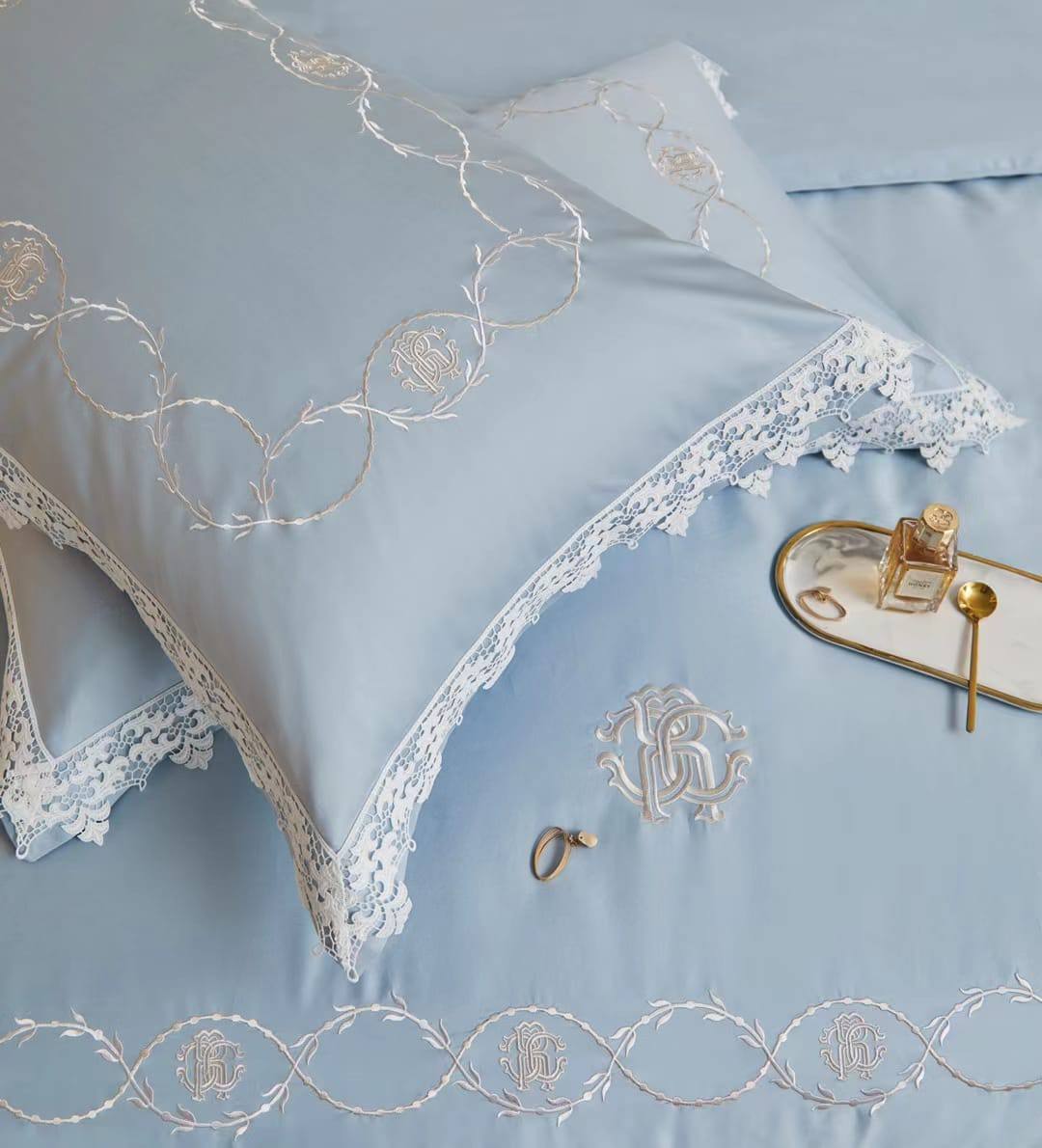 Постельный комплект Roberto Cavalli BP-14837 Постельный комплект Roberto Cavalli BP-14837