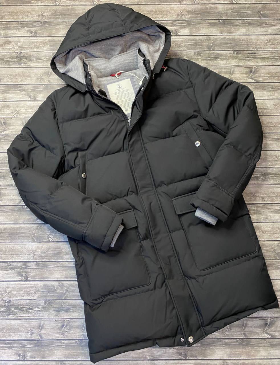 Удлиненный черный пуховик BC BP-22520 Удлиненный черный пуховик BC BP-22520