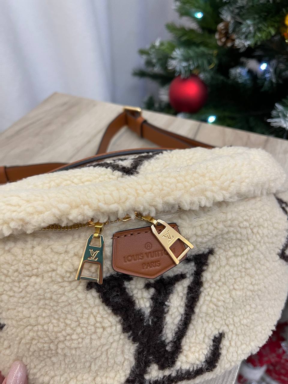 Поясная коллекционная сумка Bumbag Louis Vuitton BP-43859 Поясная коллекционная сумка Bumbag Louis Vuitton BP-43859